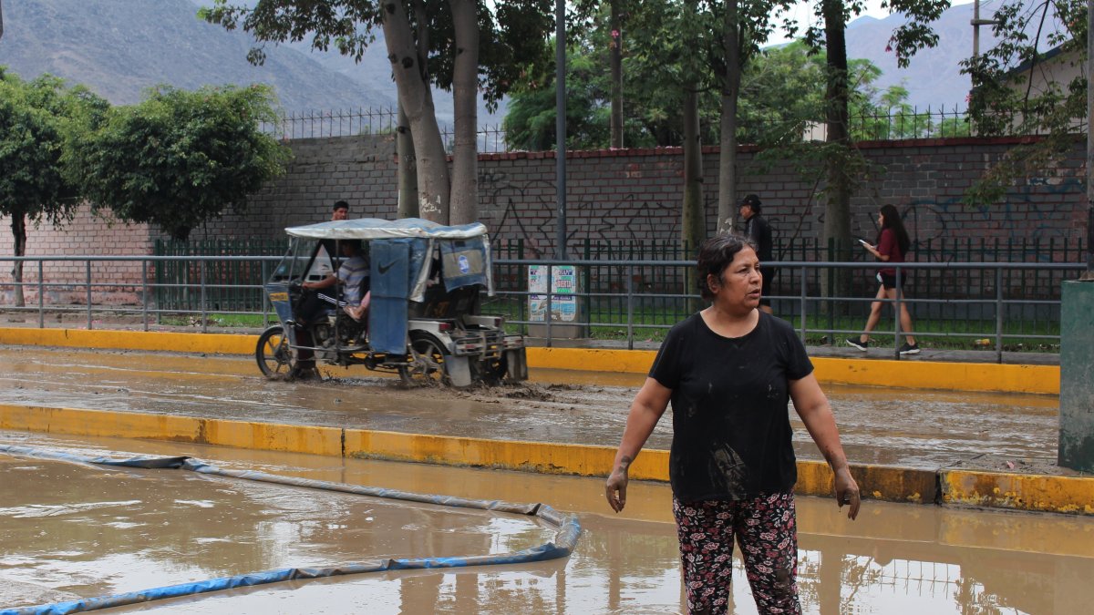Las fuertes precipitaciones se incrementaron en el norte y centro de Perú y han causado inundaciones.
