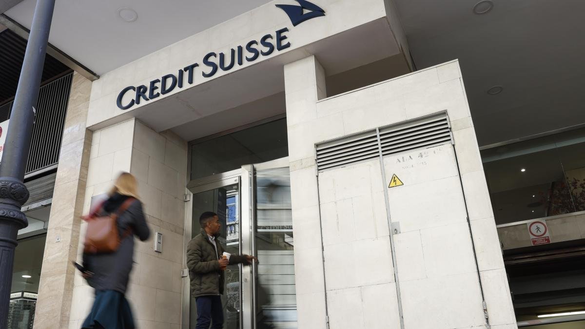Credit Suisse es la entidad financiera que lleva a cabo el proceso de recompra de deuda de Ecuador.