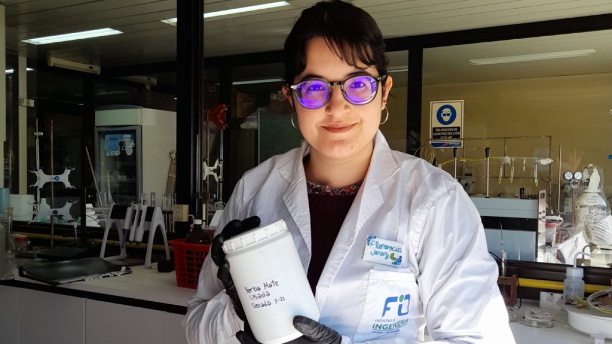 Florencia Jerez lidera el equipo que se encuentra probando la yerba mate,