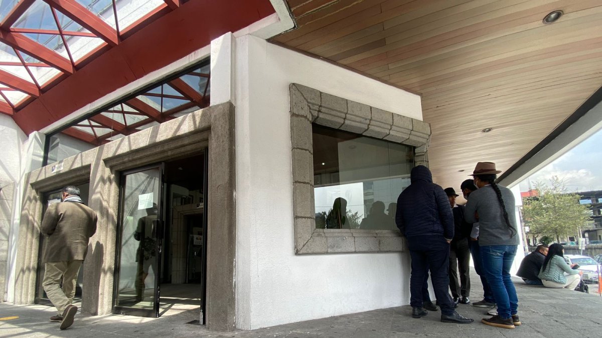 Penal. La audiencia de Peter Calo es reservada, pero indigenas de la Conaie han acudido a la Corte Nacional.