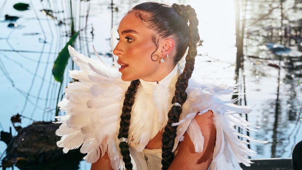 Con dos canciones publicadas, la artista acumula más de 4 mil oyentes mensuales en Spotify.