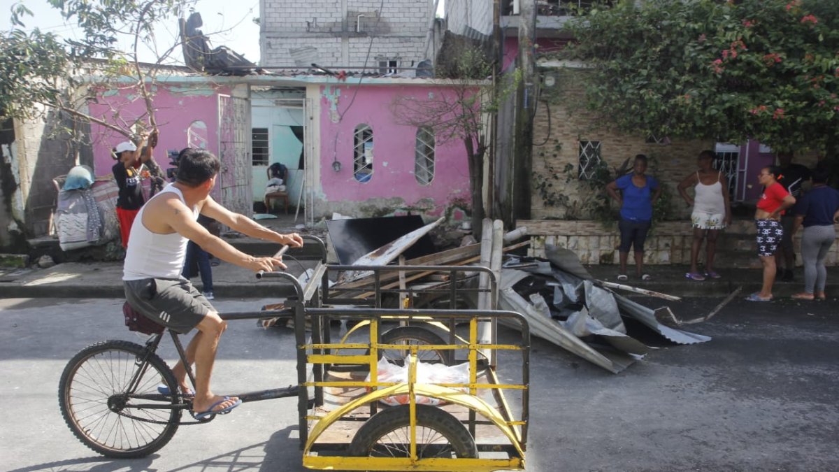 Preliminarmente se conoce que se utilizó una granada para cometer el atentado.