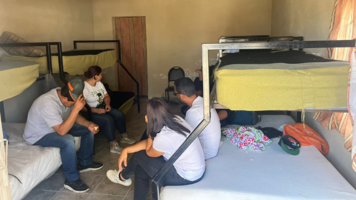 Los migrantes ecuatorianos y el resto de extranjeros fueron llevados a un refugio. Autoridades mexicanas evaluarán su situación legal.