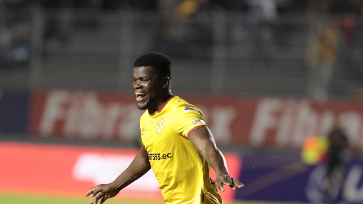 Edison Caicedo y su gol salvador en Aucas ante Guayaquil City.