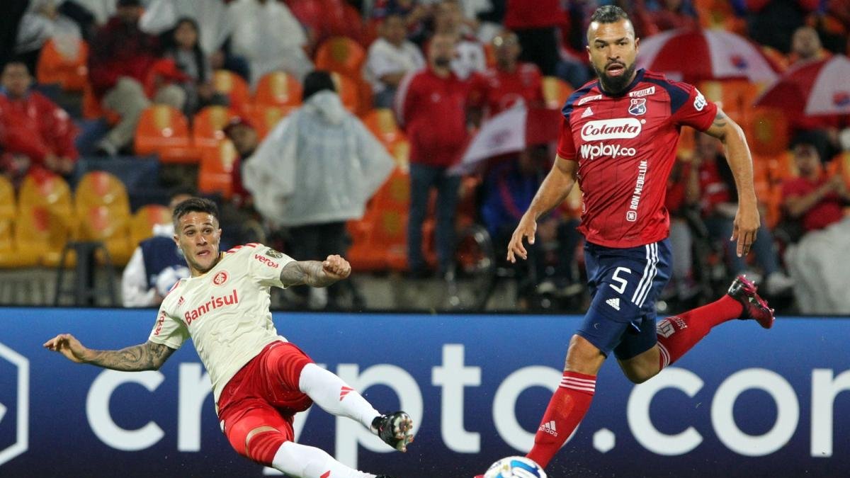 El equipo colombiano le basta una victoria para meterse en la pelea de pasar a Octavos.