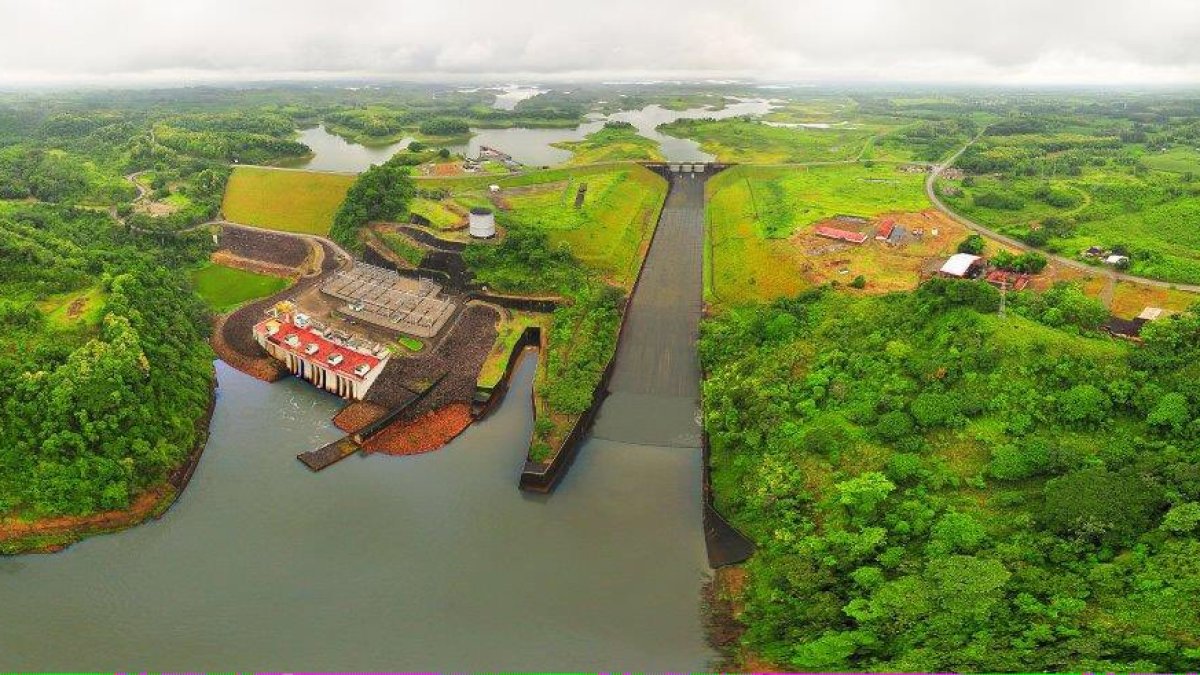 Imagen referencial de la presa Daule-Peripa.