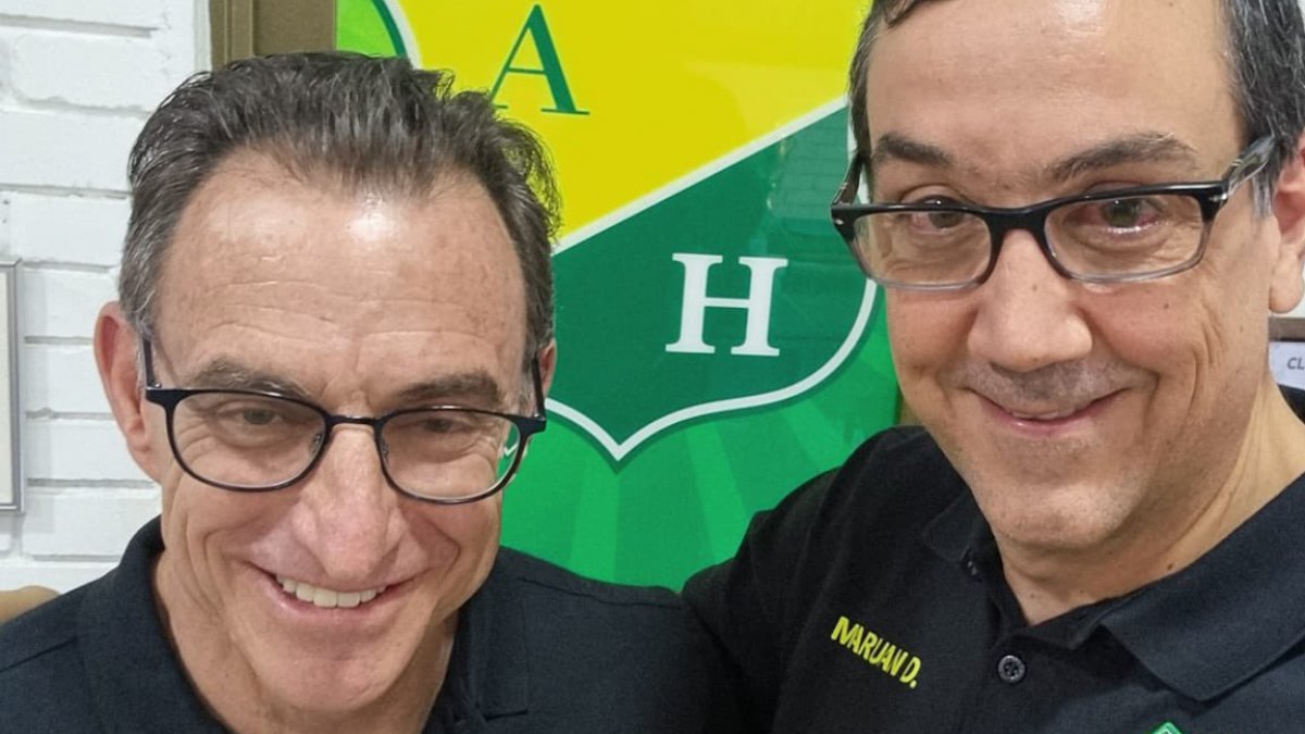 Michel Deller, principal del grupo Independiente, junto a Juan Carlos Patarroyo, presidente del Atlético Huila.