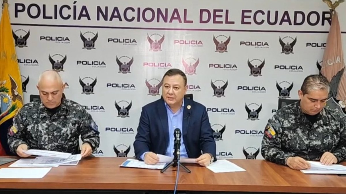 El ministro del Interior, Juan Zapata, se refirió a los hechos en los que han resultado abatidos delincuentes.