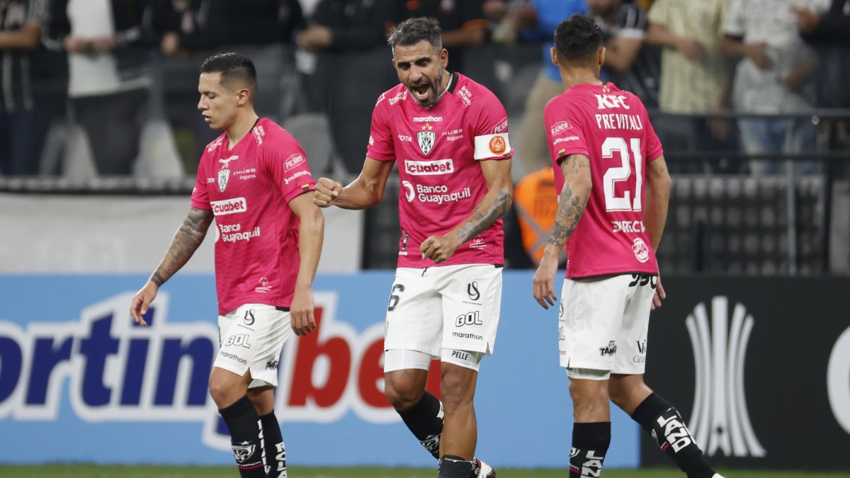 El grupo Independiente adquirió al club Atlético Huila. Además, maneja a Independiente del Valle, Independiente Juniors y Numancia español.