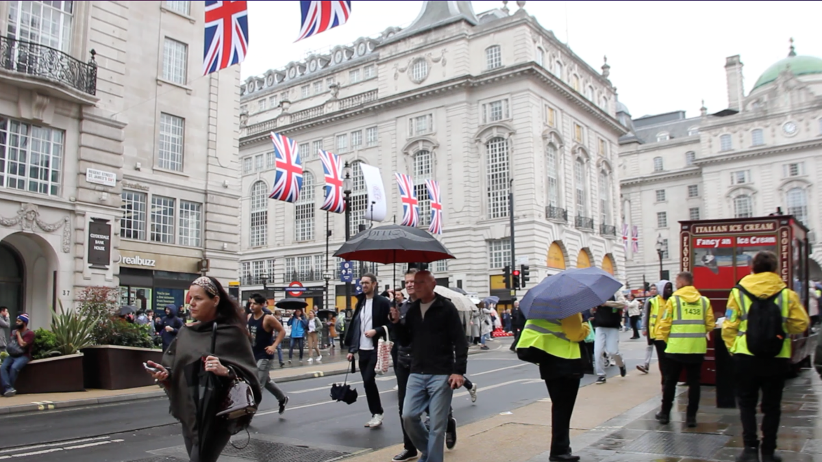 Los ecuatorianos en Reino Unido también se hicieron presentes en la celebración por la coronación de Carlos III
