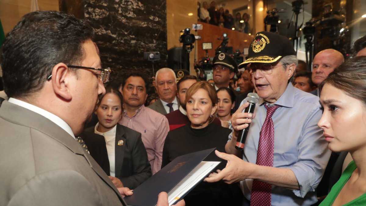 A finales del año 2022, el presidente Guillermo Lasso entregó reformas en la Asamblea