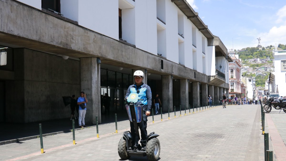 La contratación de personal ha sido una constante en las administraciones municipales.