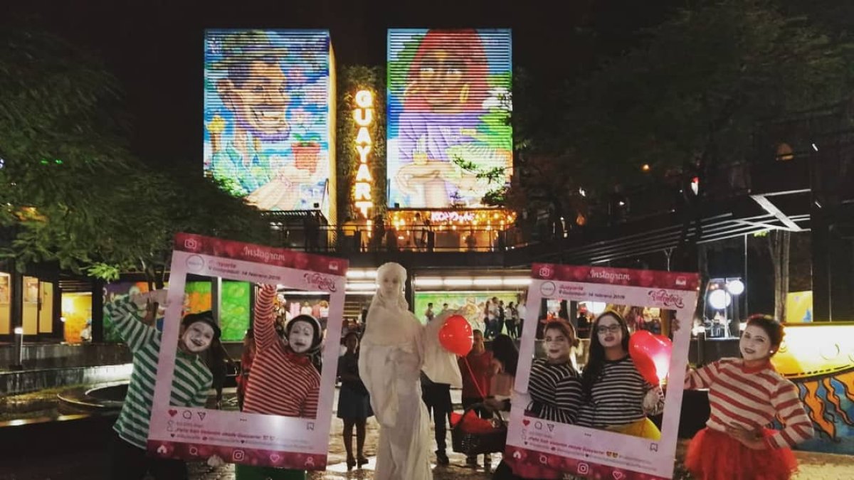 Imagen subida a la cuenta pública de Facebook Mimos Guayaquil, el 17 de febrero de 2019. Esta foto fue hallada en una búsqueda en fuentes abiertas, en internet, ante la falta de información en los procesos contractuales del Municipio de Guayaquil.