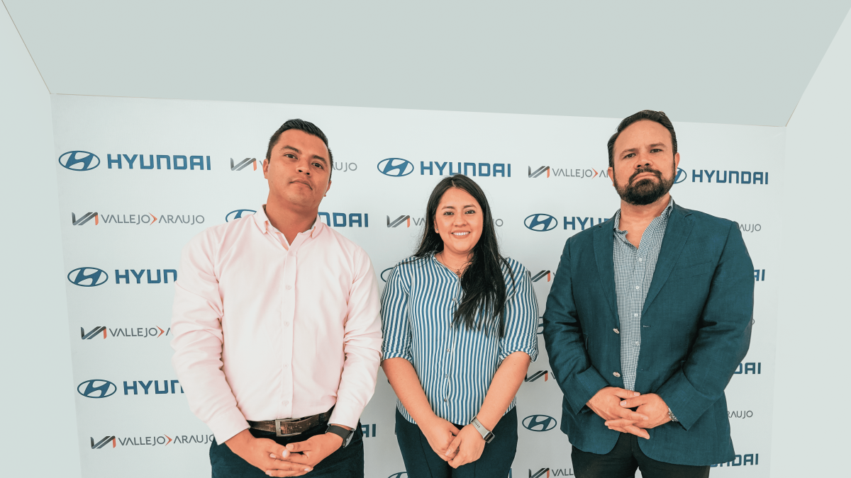 Empresa.- La inauguración de nuevas concesionarias de Hyuandai Ecuador.