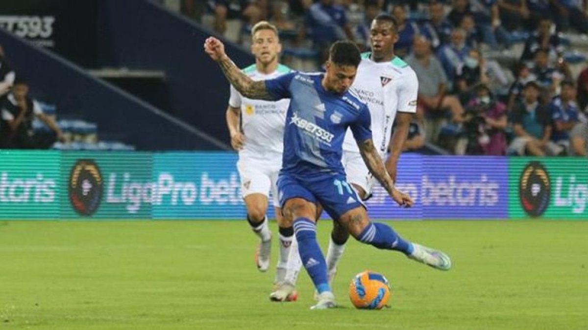 La última vez que se enfrentaron en Guayaquil, Emelec ganó 2-0.