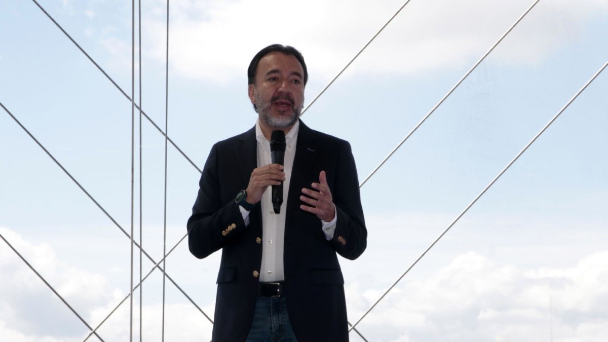 El alcalde de Quito, Pabel Muñoz, habló sobre el retiro de sellos de suspensión de una construcción.