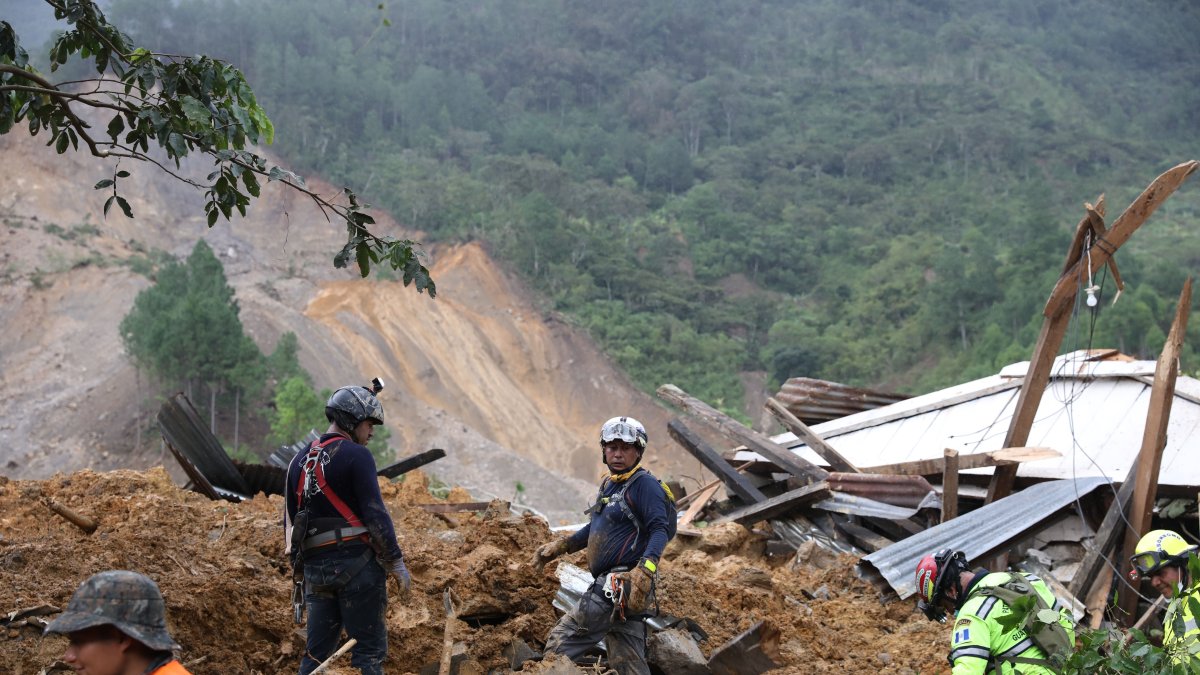 En las últimas 24 horas se reportaron 300 personas afectadas y una decena de casas con daños leves por la intensidad de los vientos. Fotografía de archivo. EFE/Esteban Biba/Pool