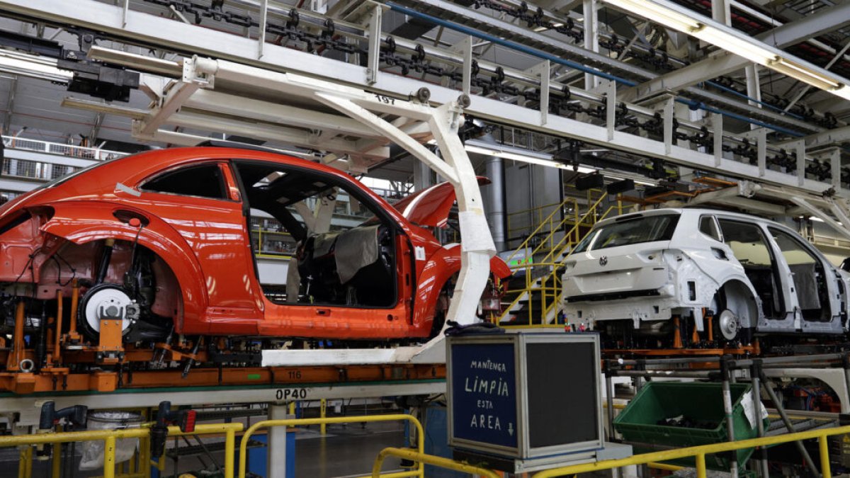 La oferta sale del estancamiento tras crecer un 0,5 %