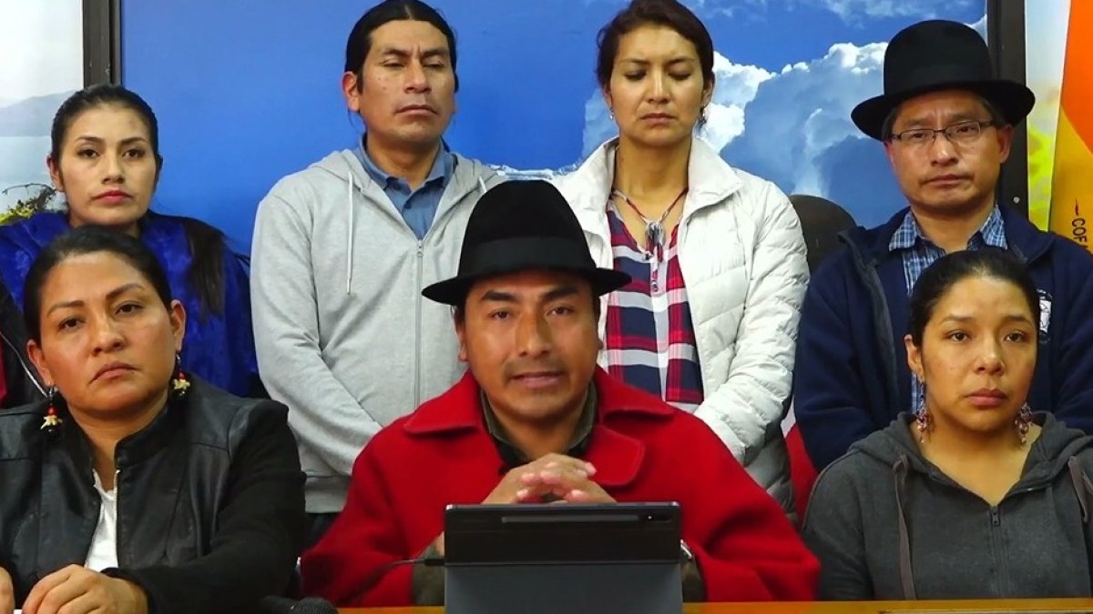 El movimiento indígena rechaza la decisión de disolver la Asamblea Nacional 