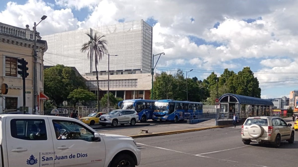 Actividades. Tras el anuncio de la muerte cruzada en la capital hubo actividades normales pero con incertidumbre.