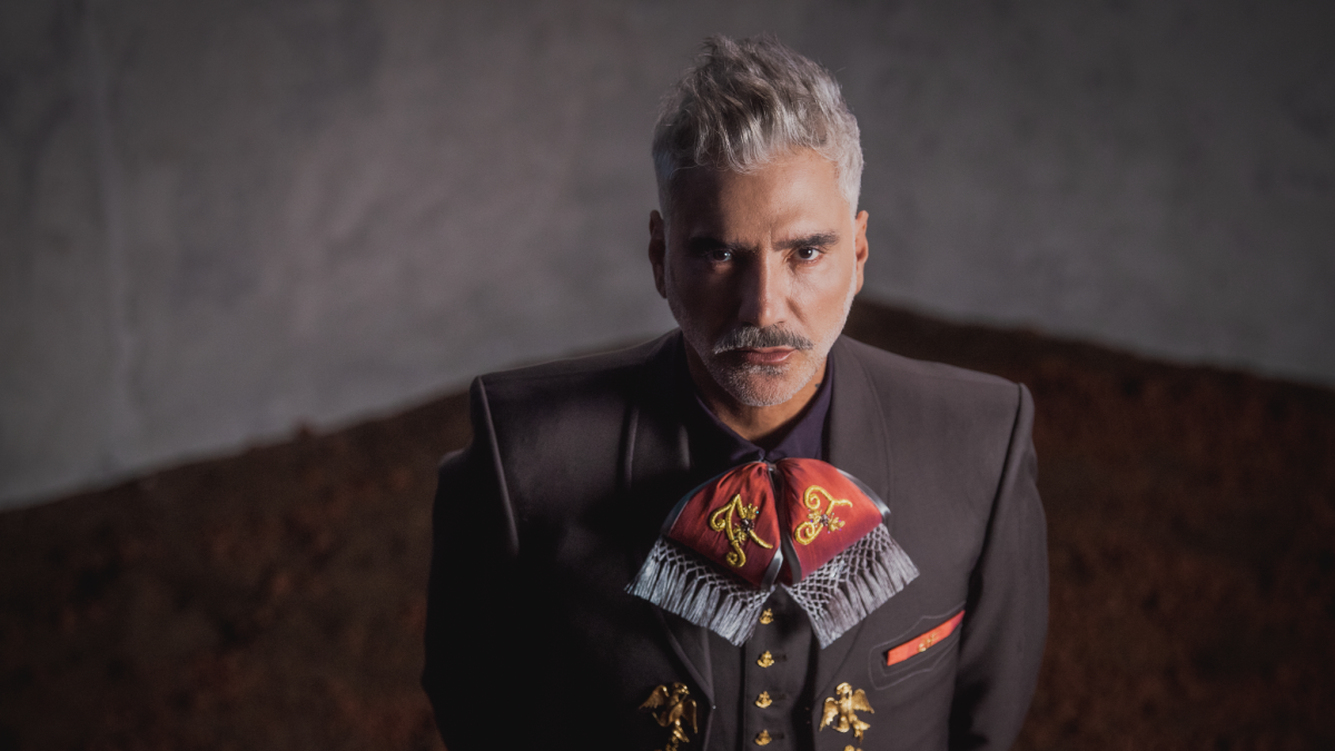 El videoclip oficial cuenta con más de 65 mil reproducciones a horas de su estreno