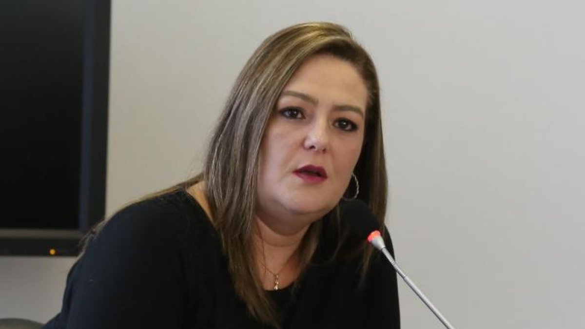Lourdes Cuesta ocupa la gerencia Jurídica de CNT actualmente.