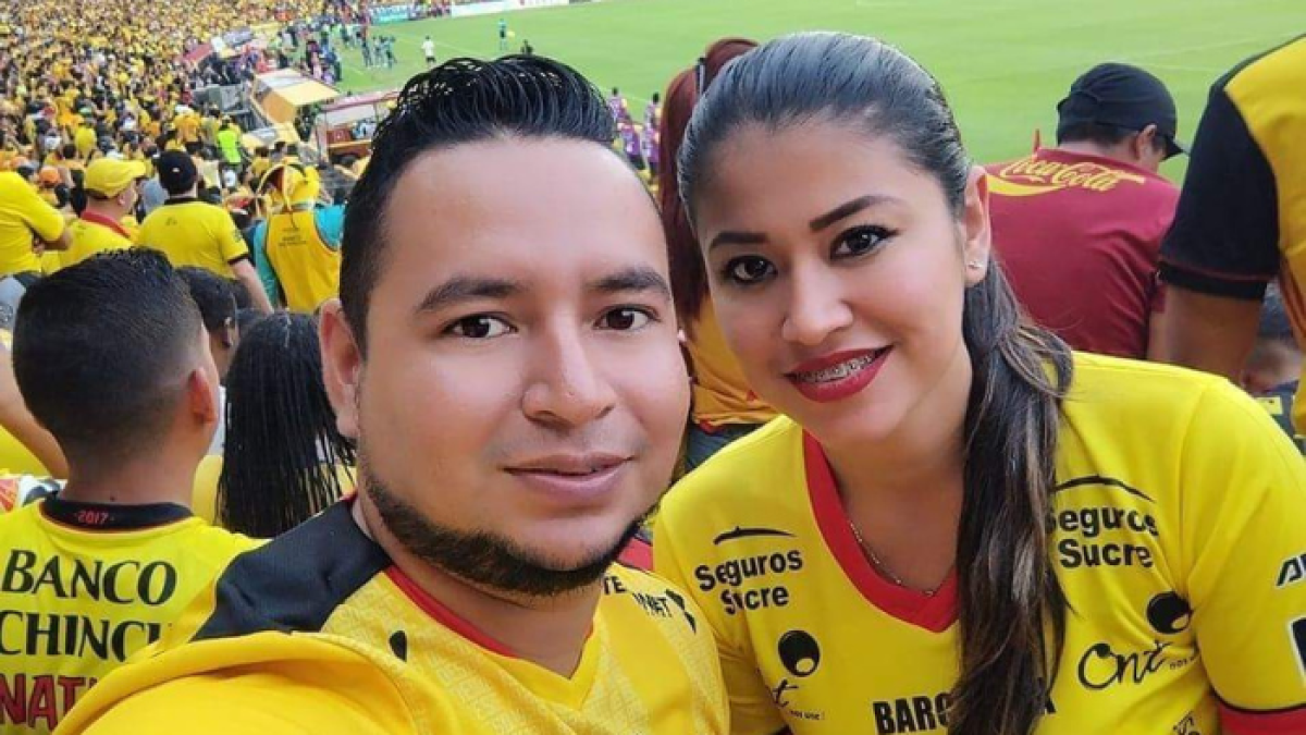 La pareja se encontraba en el restaurante cuando ocurrió la balacera.