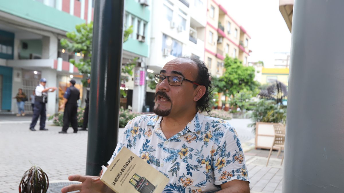 Presentación. Wilman Ordóñez es un folclorista e investigador de la cultura montuvia y urbana de Guayaquil.