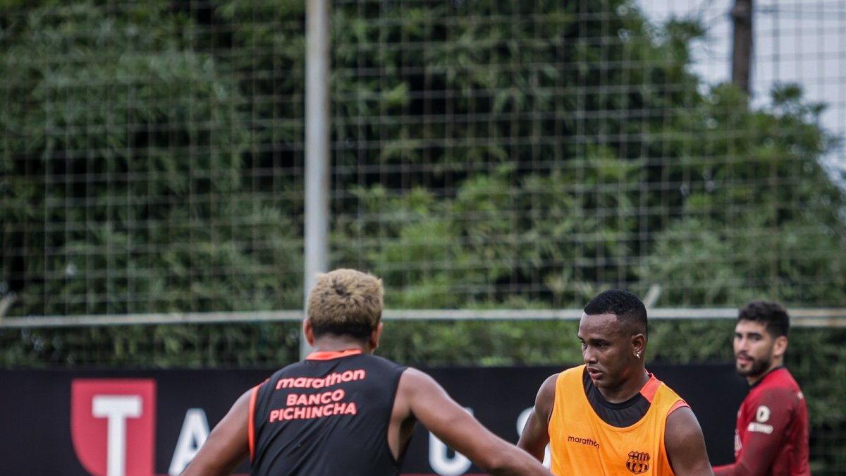 Los jugadores tuvieron su último entrenamiento en Guayaquil