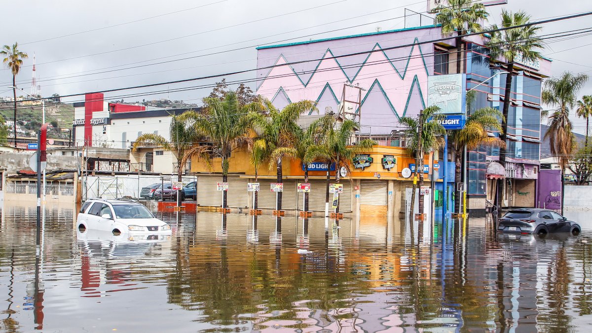 Fotografía de una inundación provocada por la llegada de un frente frío en México. Archivo.