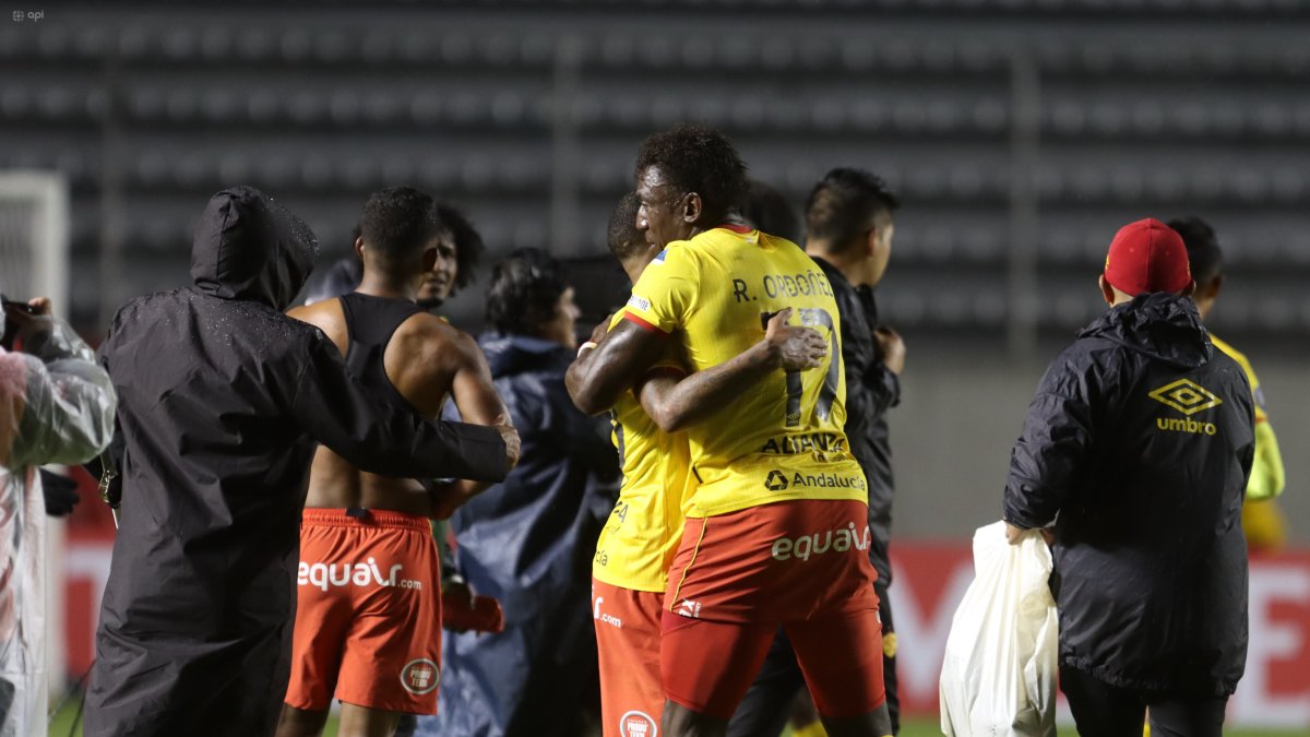 Aucas se juega gran posibilidades de seguir con vida en la Copa Libertadores.