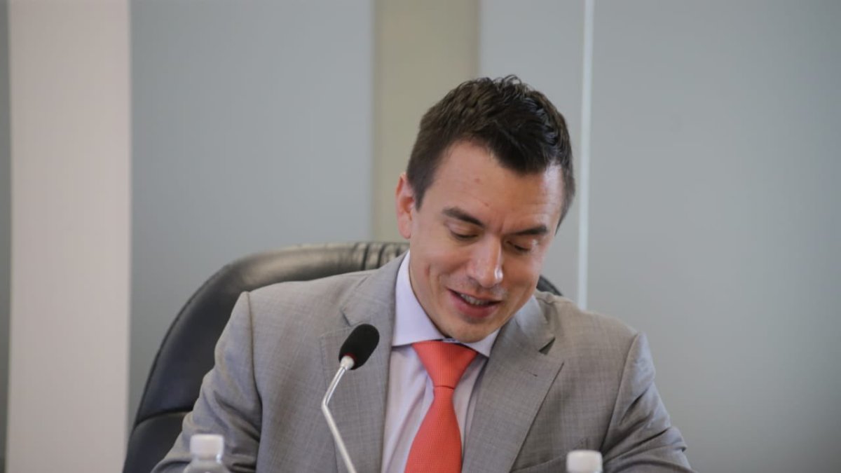 El empresario busca sumar fuerzas políticas para su candidatura