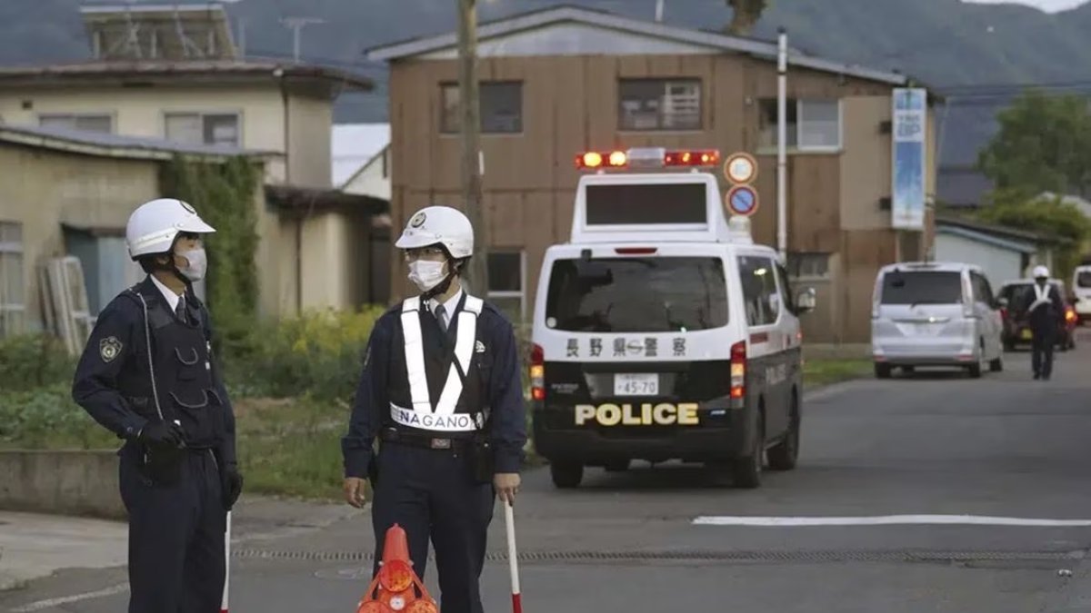 Cuando la policía acudió al lugar de los hechos, el sospechoso abrió fuego.