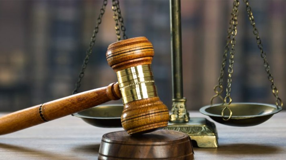 El periodista Guillermo Lizarzaburo señaló que no fue avisado del caso hasta cuando llegó a la sentencia.