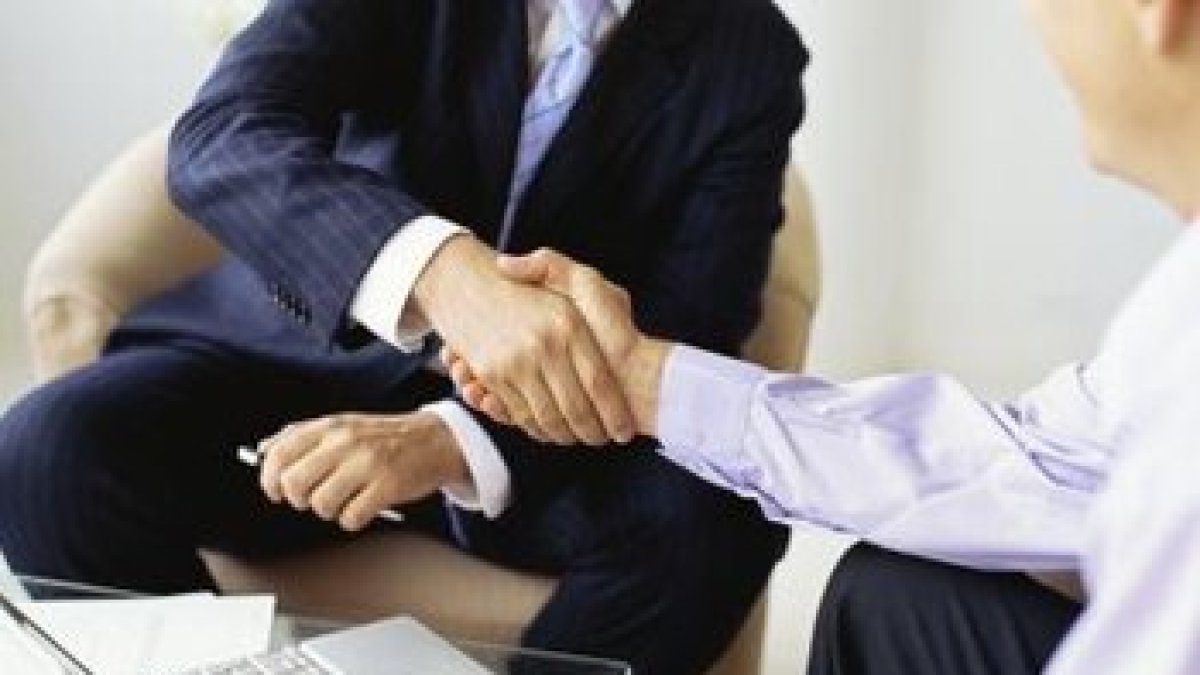 Acuerdo.- Un foto referencial de un acuerdo empresarial.