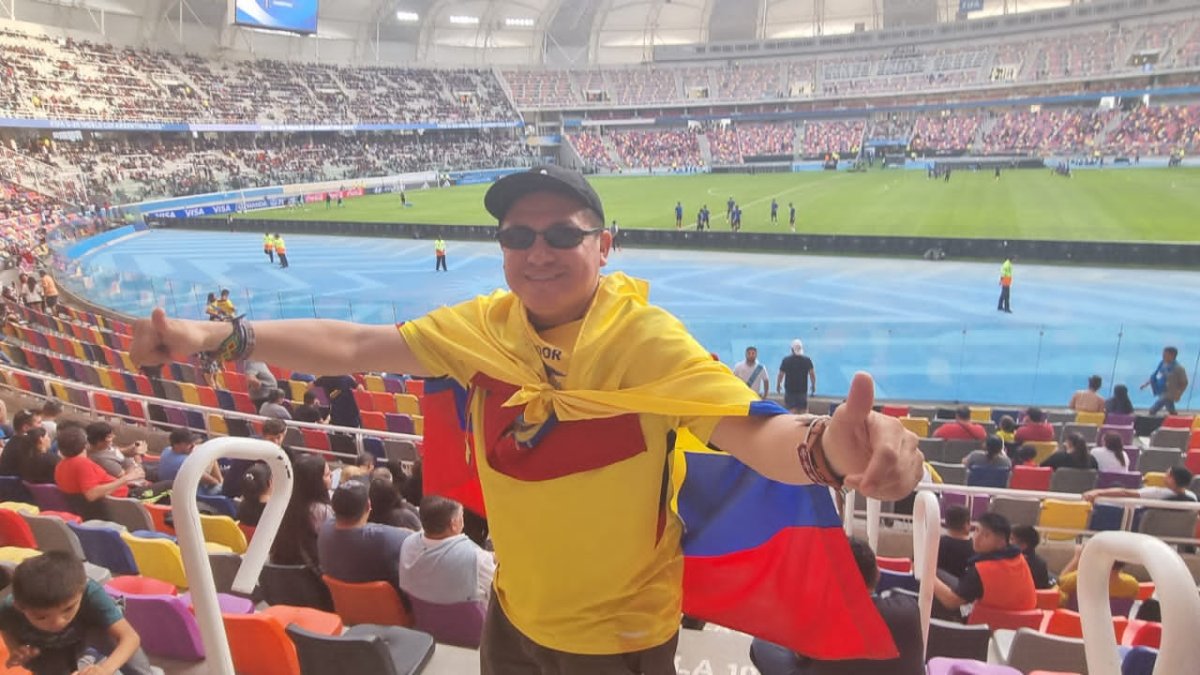 El fútbol marca el itinerario. Actualmente Pavón pasa por el Mundial Sub-20.