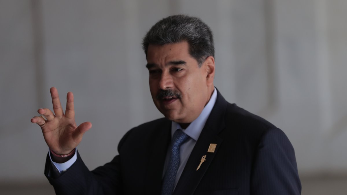 El presidente de Venezuela, Nicolás Maduro, llega para participar en la cumbre suramericana hoy miércoles 30 de mayo, de 2023 en el palacio de Itamaraty,  en Brasilia (Brasil).  