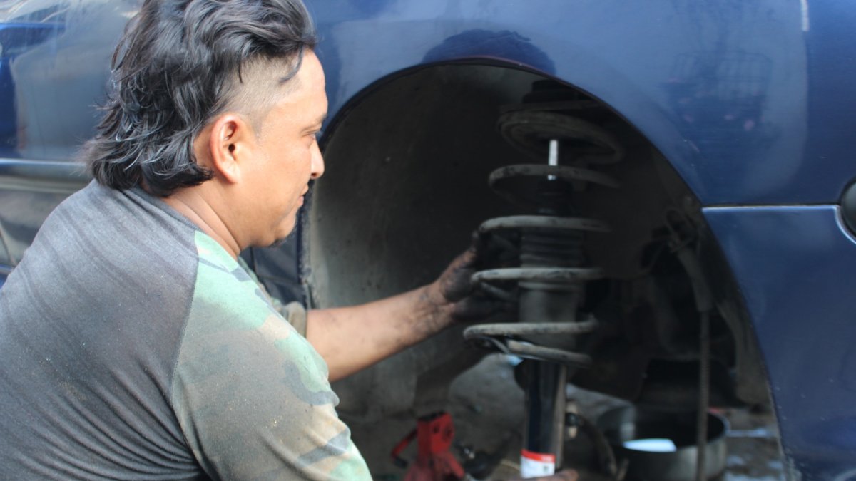 Frente a vías malas, expertos  recomiendan hacer  mantenimientos preventivos.