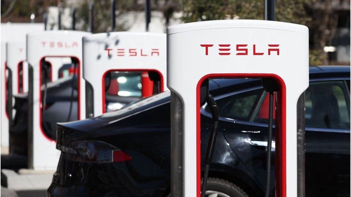 Las principales marca de autos eléctricos se dan cita en México.