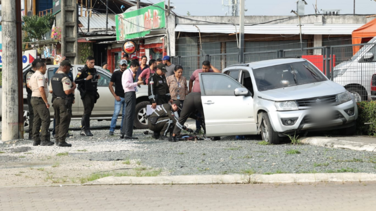 El occiso se trasladada en un auto al momento del suceso.