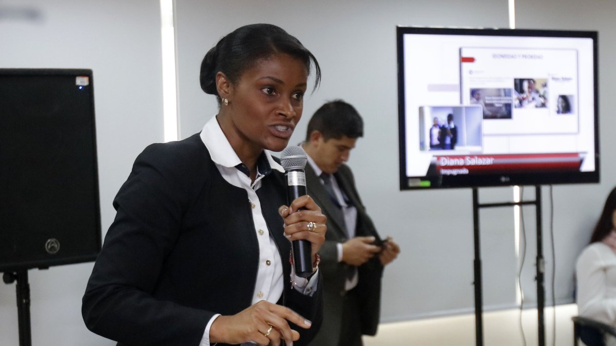 La actual fiscal general del Estado Diana Salazar, cuando era aspirante para ejercer ese cargo