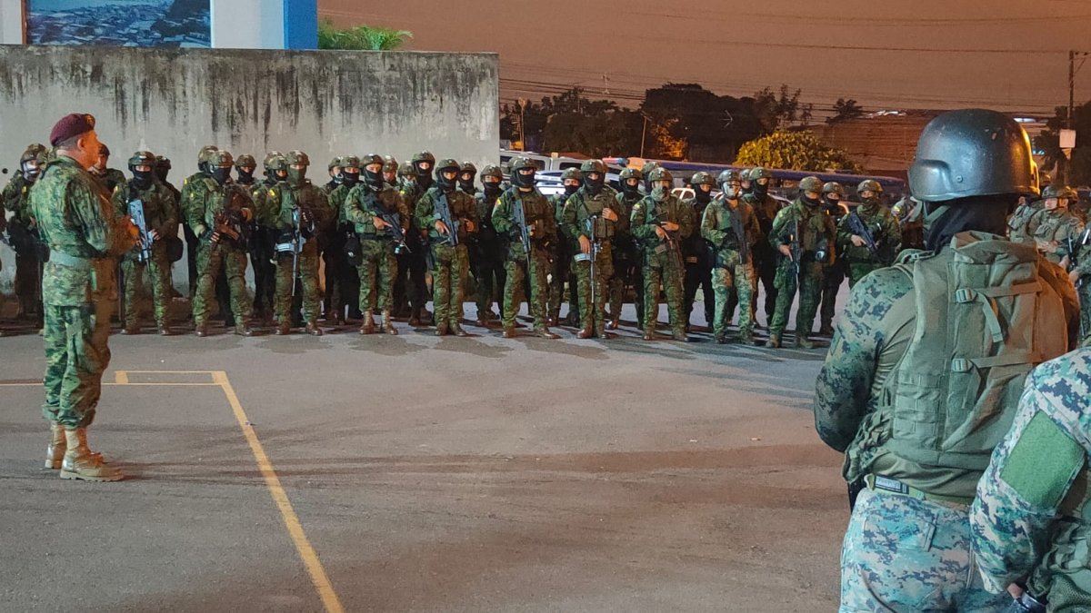 Las Fuerzas Armadas son parte de las brigadas antiterrorismo.