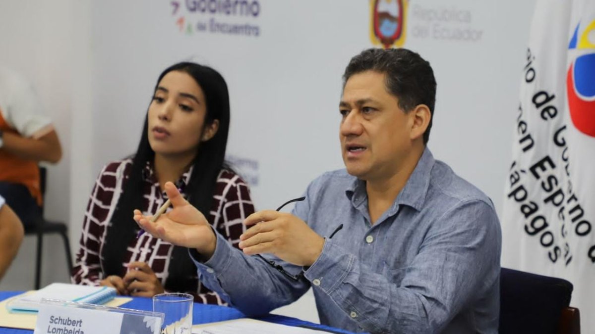 Lombeida registra cargos públicos en Galápagos desde 2015.