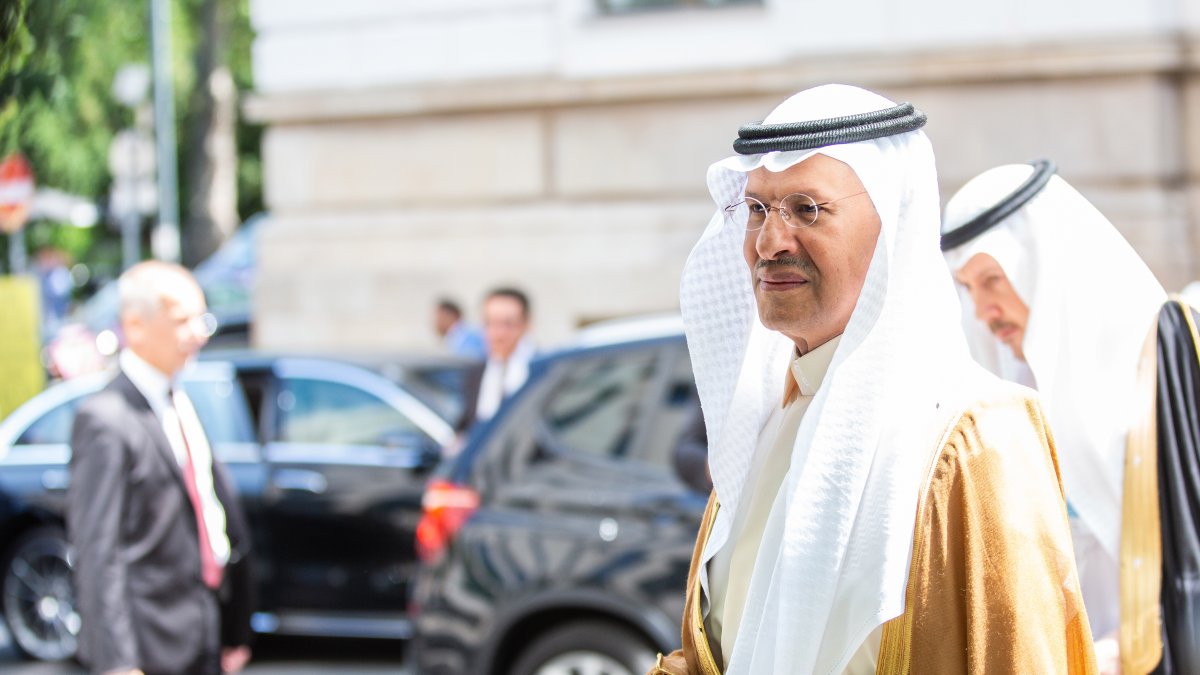 Reunión. El arribo de los ministros de Petróleo y Energía de la alianza OPEP+ a la cita en Viena.