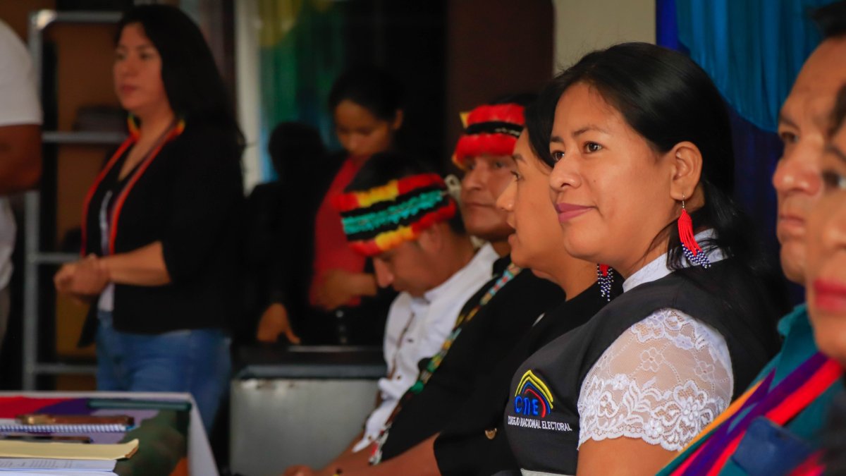 CNE avanza en el calendario electoral