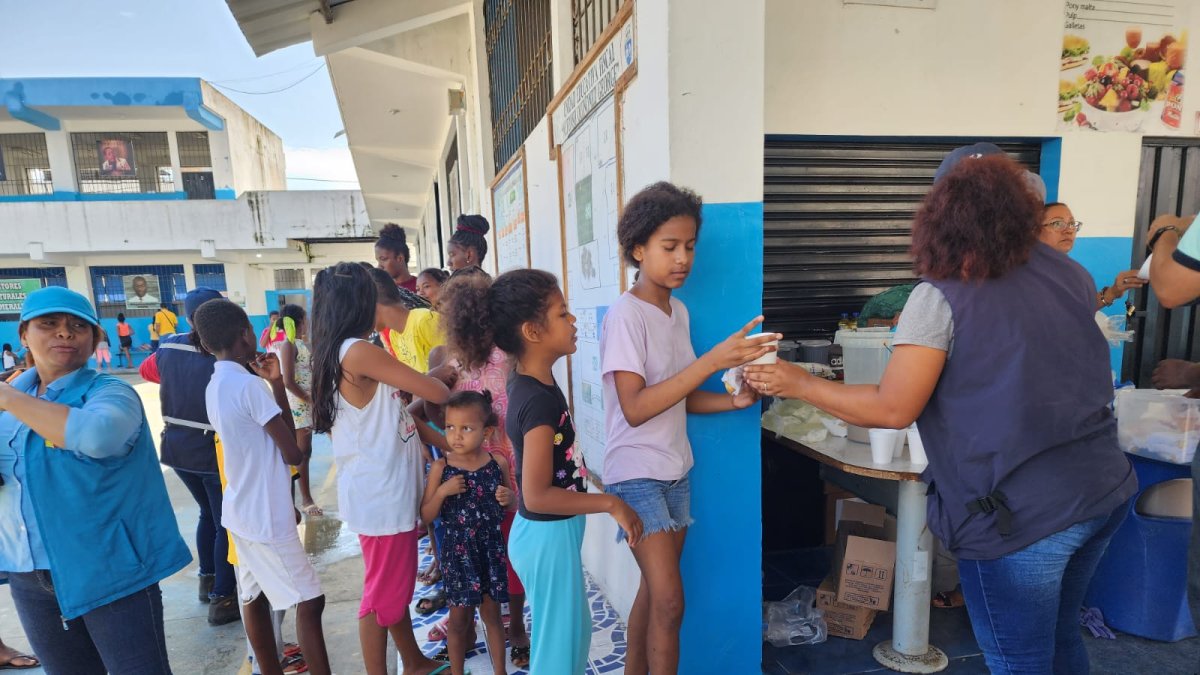 162 familias se encuentran alojadas en los tres albergues