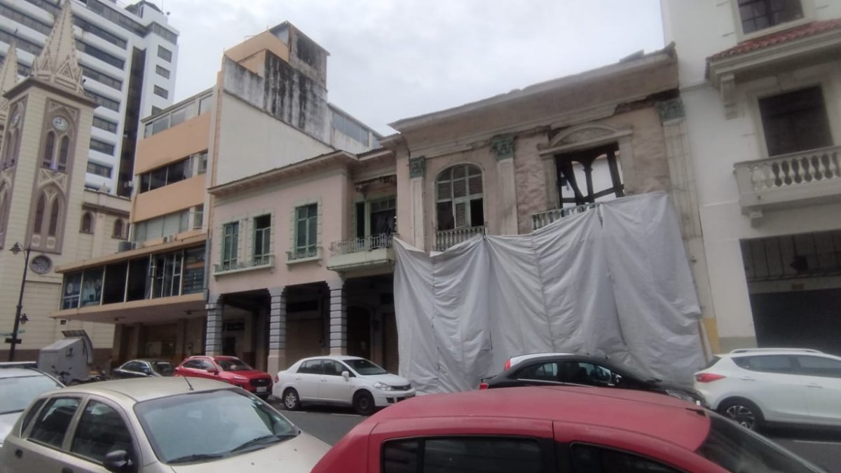 El inmueble era usado como lugar de consumo de drogas, lo que generó una serie de reclamos ciudadanos.