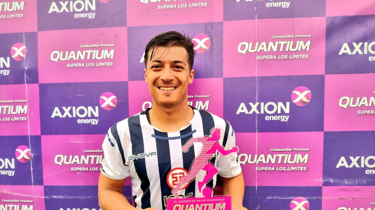 Franco recibió el Premio Quantium, al mejor jugador del cotejo.