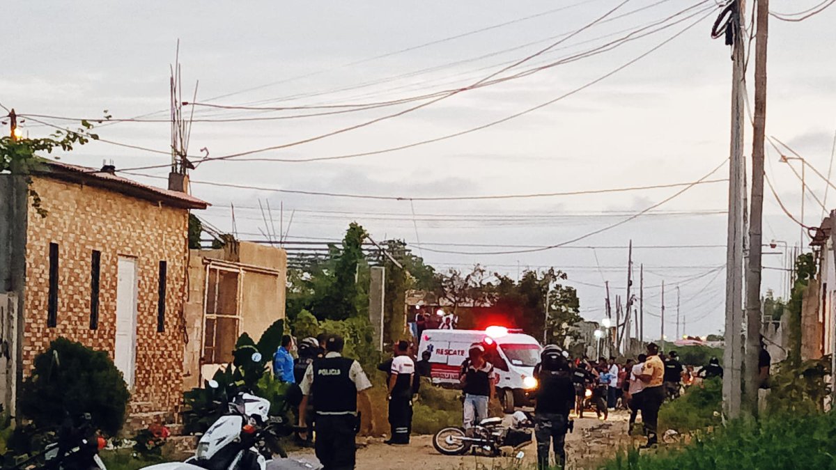 Sitio. El triple asesinato ocurrió en el barrio Nueva Jerusalén, en Salinas.
