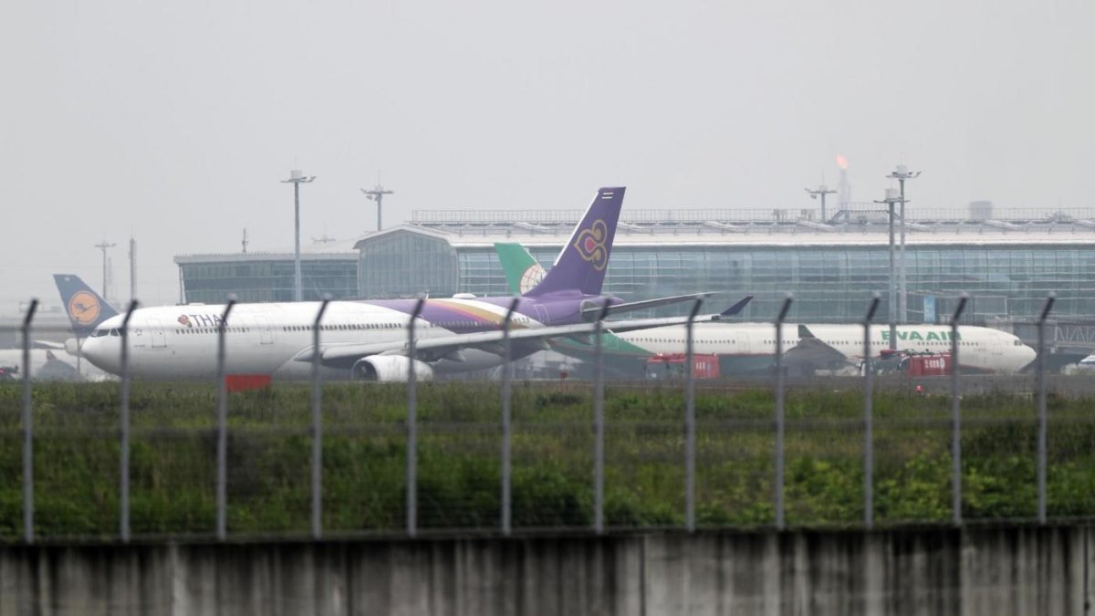 El incidente se produjo en torno a las 11 hora local del sábado (2:00 GMT) en la pista A del aeropuerto de Haneda.
